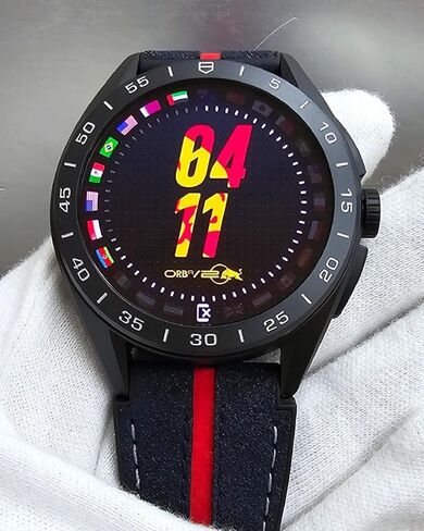 TAG Heuer Connected Caliber E4، إصدار Oracle Red Bull Racing Edition، ساعة ذكية مقاس 45 مم، أسود، نظام تشغيل Wear من Google، هيكل من التيتانيوم، شاشة AMOLED مقاس 1.39 بوصة، مقاومة للماء حتى عمق 50 مترًا in Kuwait