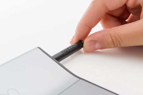 Wacom Wireless Bamboo Touch-Pad with Digital Stylus (CTH300K) in Saudi Arabia