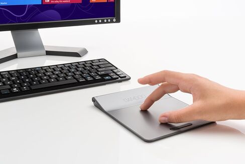 Wacom Wireless Bamboo Touch-Pad with Digital Stylus (CTH300K) in Saudi Arabia