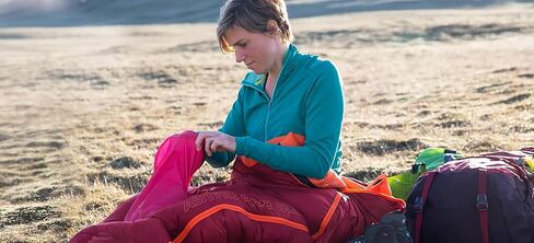 Deuter Light Drypack 5، كيس مقاوم للماء سعة 5 لتر، مقاوم للتمزق، يحافظ على المعدات جافة للمشي لمسافات طويلة والرحلات والتخييم والتجديف بالكاياك - البابايا in Saudi Arabia