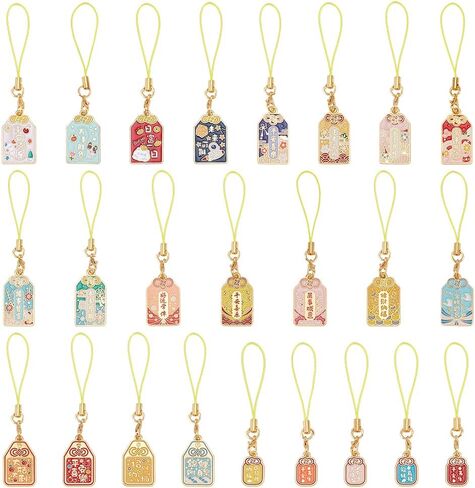 PLIGREAT 24 قطعة من سبيكة تميمة Omamori اليابانية، تعليقة مباركة الحظ السعيد Feng Shui Luck Ornament Happiness Wealth Fortune ملحقات التعليق لسلاسل المفاتيح والهاتف المحمول in Kuwait