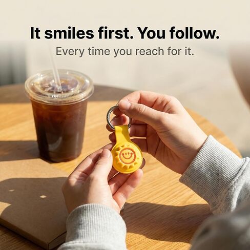 حافظة واقية من Sun Smiley لجهاز Apple AirTag، حامل AirTag من السيليكون اللطيف مع حلقة مفاتيح، ملحق سلسلة مفاتيح مقاومة للخدش من البولي كربونات للمفاتيح والحيوانات الأليفة والحقائب والاستخدام اليومي (أصفر) in Kuwait