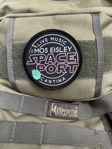 رقعة معنويات Mos Eisley Space Port Cantina Morale مقاس 3 بوصات - صُنعت في الولايات المتحدة الأمريكية! - مثالية لمعداتك التكتيكية أو حامل اللوحة أو غطاء المشغل أو حقيبة الظهر أو حقيبة الظهر. in Kuwait