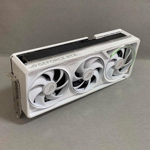 (بدون وحدة معالجة الرسومات) بطاقة رسومات ROG Astral GeForce RTX 5090، بيضاء، فقط كديكور أو عرض، نموذج قابل للتجميع، شكل بطاقة، تزيين غرفة الألعاب أو المكتب in Kuwait