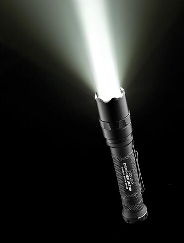 SureFire E2D Defender Ultra Dual-Output LED Flashlight with Tailcap Click Switch, Black, Black in Kuwait
