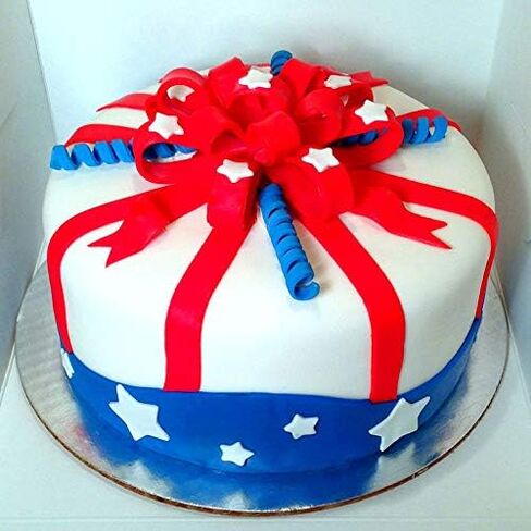 لوح كيك مطلي باللون الفضي مقاس 14 بوصة، 25 قيراط. in Kuwait