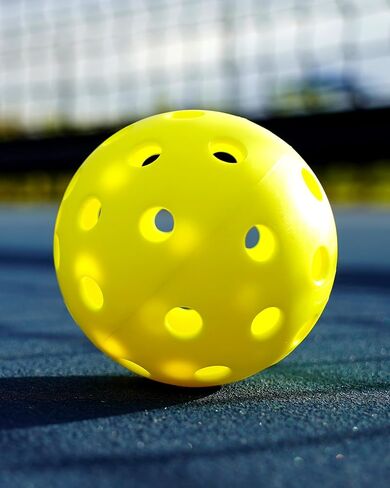 كرات بيكل بول الخارجية - معتمدة من الولايات المتحدة الأمريكية (USAPA) للعب في البطولات، 4/9 عبوات، أخضر نيون/أصفر، كرة منافسة 40 فتحة، هدايا مجداف كرة مخلل للمبتدئين والمحترفين in Kuwait