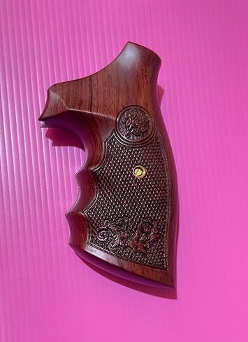 Hardwood Handgun Grips Compatible with Smith and Wesson K/L Frame Square Butt Revolvers Finger Groove Checkered Design Deluxe Classic Handmade Craft Handcraft in Kuwait