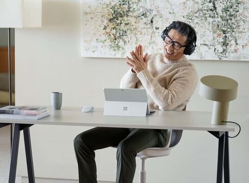 Microsoft Surface Pro 7 12.3" Touchscreen 2736x1824 Tablet, Intel Core i7-1065G7, 16 GB RAM 512 GB SSD, Bluetooth, WiFi, Camera, No Keyboard, Windows 11 (Renewed) in Kuwait