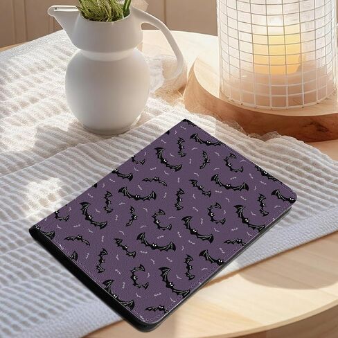 لـ 6.8 بوصة Kindle Paperwhite الجيل الحادي عشر (2021)/Paperwhite Signature Edition غطاء نحيف، حافظة للنوم/الاستيقاظ التلقائي مع مسند ومقبض يد لـ KPW5 (رقم الموديل M2L3EK/M2L4EK)، خفافيش مخيفة in Kuwait