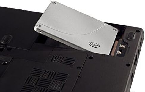 محرك أقراص الحالة الصلبة Intel 320 Series SSDSA2CW160G310 (2.5 بوصة، SATA 3 جيجابت/ثانية، سعة 160 جيجابايت) in Kuwait