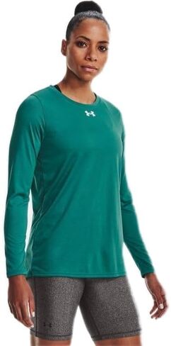 قميص نسائي بأكمام طويلة من Under Armour Team Tech in Kuwait