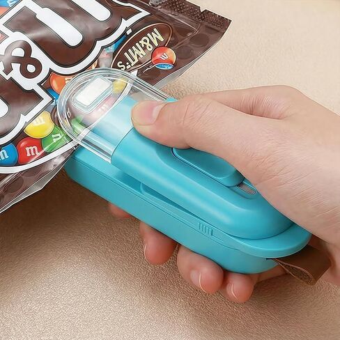 Mini Bag Sealer, 2 in 1 Mini Bag Sealer Heat Seal and Cutter, Portable Resealer Machine for Plastic Bags Food Storage Snacks Freshness (2xAA Batteries not Included) in Kuwait