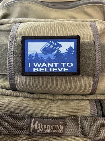 Tardis I Want to Believe Morale Patch - صُنع في الولايات المتحدة الأمريكية! - مثالي لمعداتك التكتيكية أو حامل اللوحة أو غطاء المشغل أو حقيبة الظهر أو حقيبة الظهر. in Kuwait