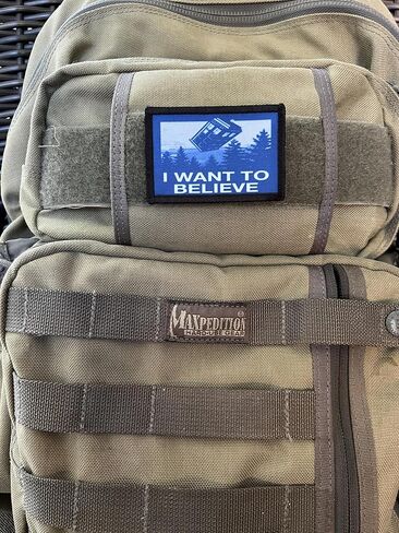 Tardis I Want to Believe Morale Patch - صُنع في الولايات المتحدة الأمريكية! - مثالي لمعداتك التكتيكية أو حامل اللوحة أو غطاء المشغل أو حقيبة الظهر أو حقيبة الظهر. in Kuwait