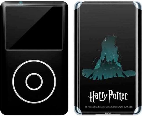 ملصق Skinit لمشغل MP3 متوافق مع iPod Classic (الجيل السادس) 80 جيجابايت - تصميم قبعات Warner Bros وتصميم Hogwarts المرخص رسميًا in Kuwait