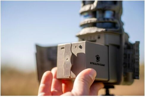 Stealth Cam 360 Cam Max Cartridge بطارية قابلة للشحن بقدرة 5400 مللي أمبير في الساعة (عبوتان) مع حزمة قارئ بطاقات الذاكرة 2 في 1 (3 قطع) in Kuwait