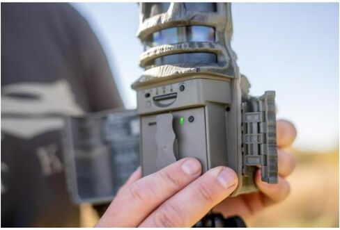 Stealth Cam 360 Cam Max Cartridge بطارية قابلة للشحن بقدرة 5400 مللي أمبير في الساعة (عبوتان) مع حزمة قارئ بطاقات الذاكرة 2 في 1 (3 قطع) in Kuwait