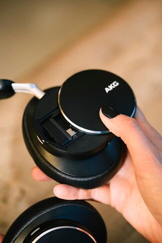 AKG N9 Hybrid - سماعات الرأس اللاسلكية المانعة للضوضاء (متجددة) in Kuwait