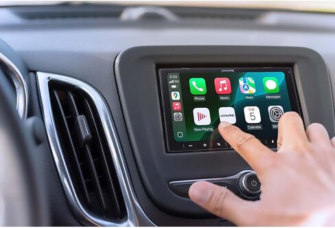 Alpine ILX-W770-M, 7-Inch Double DIN Digital Multimedia Receiver w/Wireless Apple Carplay, Android Auto and Maestro Capabilities - Includes Backup Camera in Kuwait
