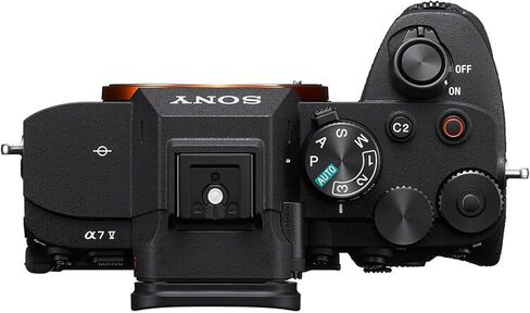 كاميرا Sony A7 V بدون مرآة مع عدسة 28-70 مم + ذاكرة 64 جيجابايت + قبضة تثبيت + حزمة برامج + المزيد (حزمة القيمة) (متجددة) in Kuwait