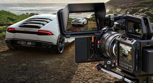 مجموعة Blackmagic Design Pyxis Monitor EVF in Kuwait