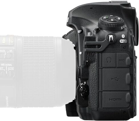 كاميرا نيكون D850 DSLR مع عدسة 24-120 ملم f/4G ED VR | مستشعر 45.7 ميجابكسل FX CMOS | 4K الترا اتش دي | معالج الصور EXPEED 5 + ذاكرة سعة 64 جيجابايت + مقبض تثبيت + حزمة برامج + المزيد (متجددة) in Kuwait