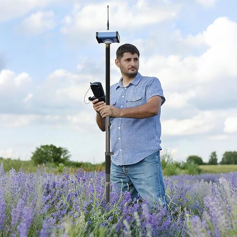 عمود GPS من ألياف الكربون الممتازة - قضيب روفر بطول 2 متر/6.56 قدم بأربعة أقسام لمسح الأراضي والهندسة، معدات RTK GPS/GNSS مع قارورة المستوى، تصميم قابل للفصل وحقيبة حمل in Kuwait