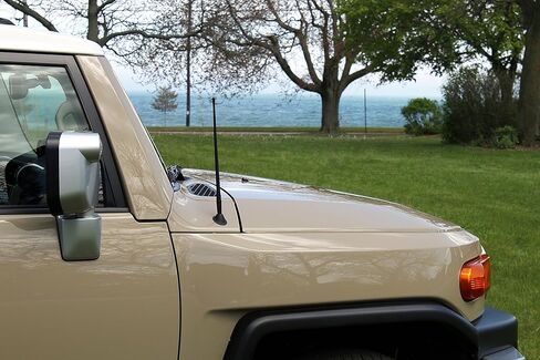 AntennaMastsRus - 13 Inch All-Terrain Flexible Rubber Antenna is Compatible with Kia Sorento (2003-2009) - Spring Steel Internal Core in Kuwait