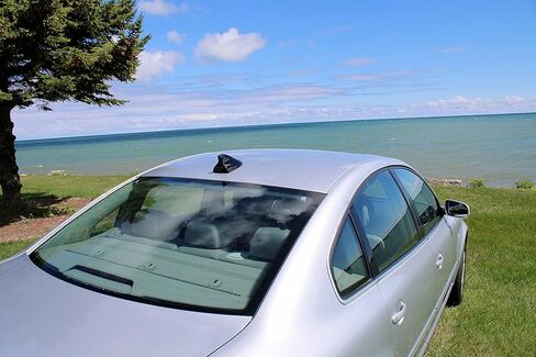 AntennaMastsRus - Functional Black Shark Fin Antenna is Compatible with Mitsubishi Outlander (2007-2017) in Kuwait