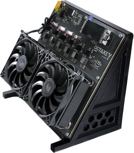 Bitcoin Home Miner Nerdqaxe++ 12TH/s 240 وات مع أربعة مراوح وثمانية شرائح BM1370 ASIC بمروحة مزدوجة للتوصيل والتشغيل 2.4G WiFi وهادئ لآلة التشفير Bitcoin Miner للمبتدئين in Kuwait