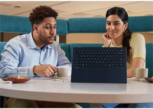 HP EliteBook X Flip G1i 14" Notebook Next Gen AI PC - WUXGA - 1920 x 1200 - (Intel Core Ultra 7 258V Octa-core (8 Core) - 32 GB Total RAM - 32 GB On-Board Memory - 1 TB SSD - Intel Chip - 1920 x 1200 in Kuwait
