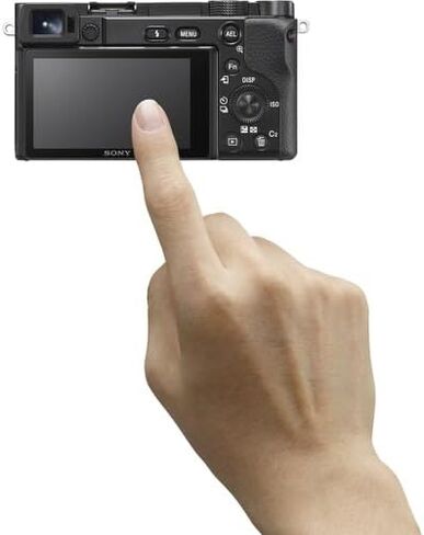 كاميرا سوني a6100 بدون مرآة مع عدسة مقاس 16-50 مم f/3.5-5.6 II (ILCE6100KB) + برنامج تصوير + بطاقة ذاكرة سعة 2 × 64 جيجابايت + بطارية 2 × NP-FW50 + حقيبة كاميرا + شاحن + مجموعة مرشح عدسة + المزيد (متجددة) in Kuwait