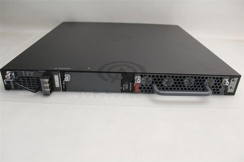 Aruba Networks 7240XM-US وحدة تحكم التنقل ARUBA 7240XM سعة 16 جيجابايت (متجددة) in Kuwait