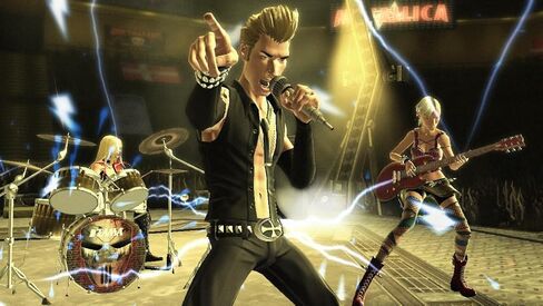 Guitar Hero: Metallica - Game Only (Xbox 360) (Renewed) in Kuwait