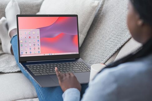 لاب توب Lenovo 3i Chromebook - لاب توب 15.6 بوصة عالي الدقة - ذاكرة 8 جيجا - تخزين 64 جيجا - Intel Celeron N4500 - موديل 2023 - حقيبة كتف للكمبيوتر المحمول T210 للكمبيوتر المحمول أو الكمبيوتر اللوحي in Kuwait