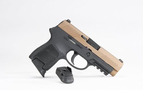 Pachmayr 03889 موسع القبضة، Sig Sauer P320 Sub-Compact (أسود) in Kuwait