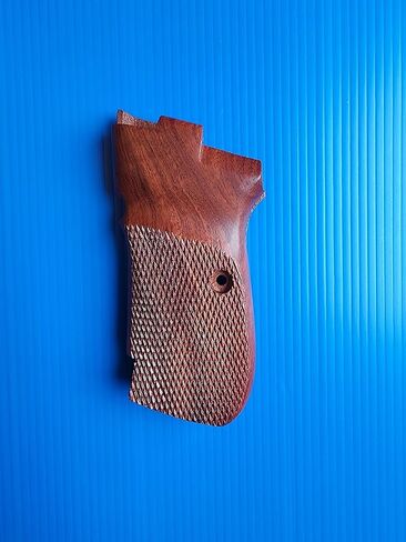BMPL New Cz 83 82 Cz83 Cz82 Grips Checkered Hardwood Hard Wood Handmade Handcraft Beautiful Nice Gift Sport for Men Man in Kuwait