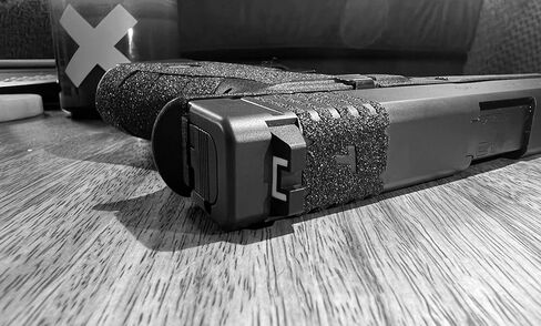 مقبض منزلق لاصق من تالون - متوافق مع غلوك 42، 43، 43X و48-2 Pack (43، 43X، 48 Standard Sight) in Kuwait