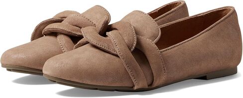 Gentle Souls by Kenneth Cole Women's Eugene Chain Loafer Flat in Saudi Arabia