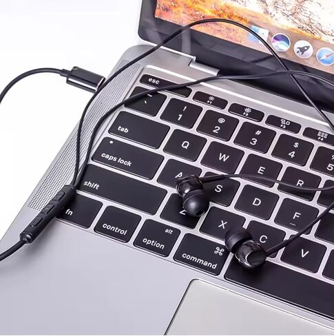 سماعات أذن سلكية بخاصية إلغاء الضوضاء النشطة، USB-C، سماعات أذن ANC، سماعات أذن بدون زمن استجابة، سماعات أذن للألعاب مقاومة للعرق والماء IPX4 سوداء - iPhone 17/16/15، Samsung S24، Steam Deck، الكمبيوتر الشخصي، الكمبيوتر المحمول in Kuwait