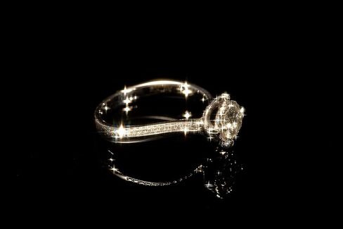 Kase KW Revolution Plus Magnetic Shockproof 4 Point Star Burst Filter Low Reflection Optical Glass Inc Inlaid Adapter (72, Millimeters) in Kuwait
