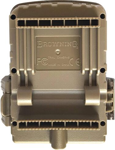 BROWNING TRAIL CAMERAS Dark Ops HD Max Trail Camera with 32 GB SD Card and SD Card Reader For iOS/Android in Saudi Arabia