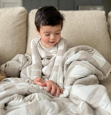 بطانية أطفال من GUNAMUNA كبيرة الحجم للجنسين، مقاس 57 × 39 بوصة in Kuwait