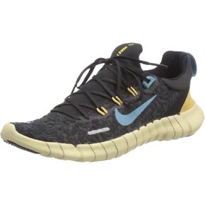 Nike Women's Free Run 5.0 Running Shoes, Pure Platinum/Metallic Silver/Ghost, Size 7.5 in Kuwait