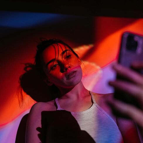 مرشح فيلم شفاف من VANZACK Sunset Overlay للتصوير الفوتوغرافي وإضاءة الفيديو، ورقة فلتر صفراء للحيوانات الأليفة مقاس 40 × 100 سم للاستوديو والمسرح المنزلي وإضاءة المزاج المحيط in Kuwait