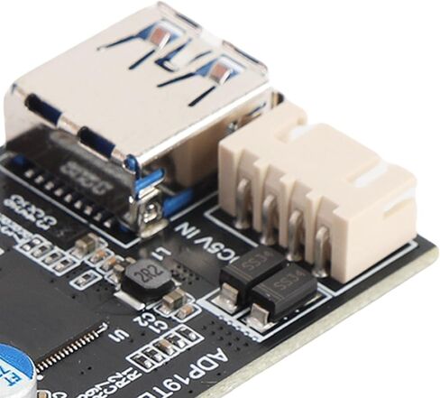 بطاقة محول USB3.2 GEN1 متينة بتصميم متعدد الوظائف للاتصال السلس في مشاهد التثبيت الاحترافية المختلفة in Kuwait