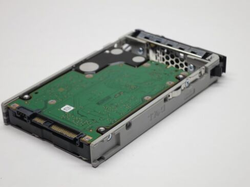400-AVBX 9F0N8 2.4TB 10K SAS 2.5" 12Gb/s Hard Drive Upgrade kit in Kuwait