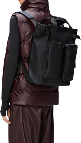 RAINS Unisex Black Backpack with Pockets, Black, Taglia unica in Saudi Arabia