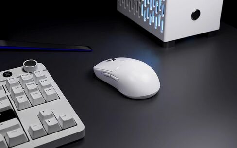 ماوس الألعاب اللاسلكي Pulsar Gaming Gears X2H v3، خفيف الوزن للغاية 1.87 أونصة (53 جم)، متماثل، مفتاح بصري، 32000 نقطة في البوصة، 750 IPS، مستشعر XS-1، متوافق مع 8k (ميني، أبيض) (متجدد) in Kuwait